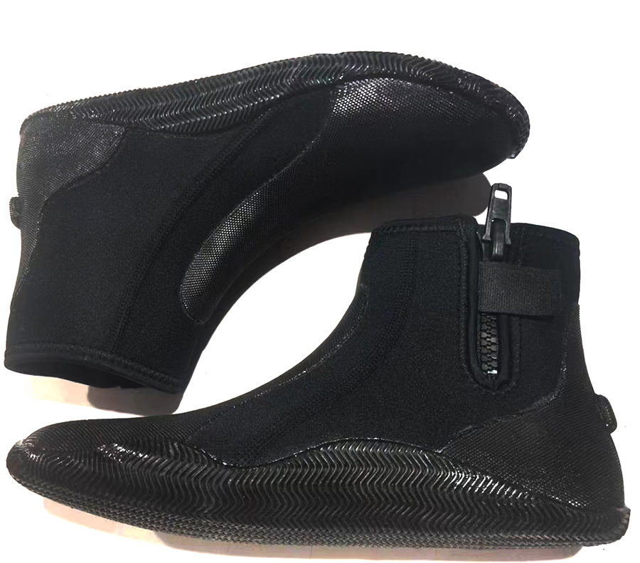 Diving Boots